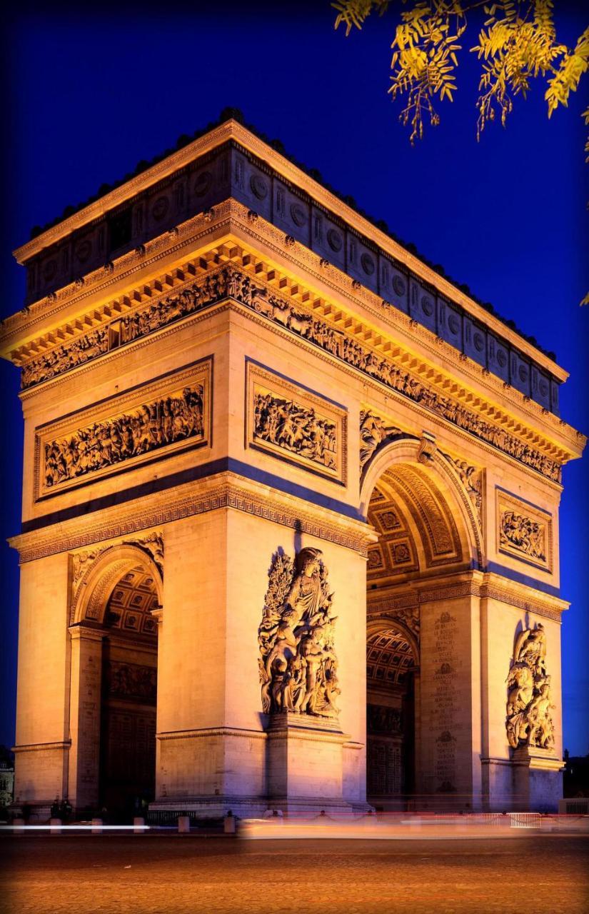 72 - Mermoz Mickey Mouse Paris Exteriör bild